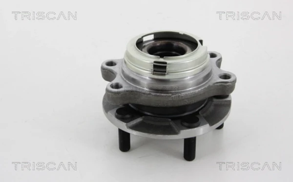 Cubo de rueda delantero Nissan Maxima QX (A33)
