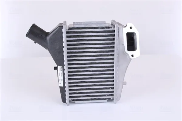 Intercooler 961421 Nissens