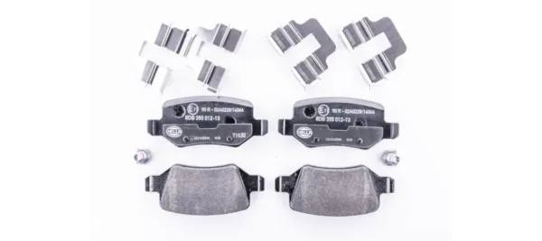 Pastillas de freno traseras 8DB355012131 HELLA