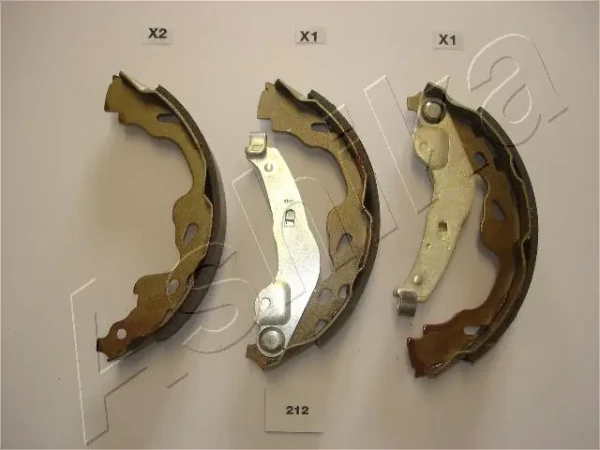 Zapatas de frenos de tambor traseras ASHIKA 5502212