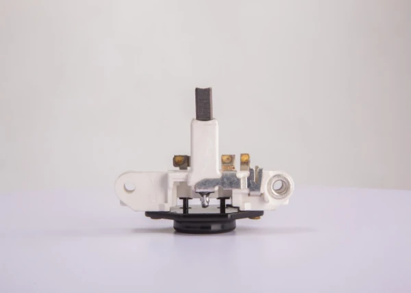 1197311223 Bosch regulador de rele del generador (rele de carga)