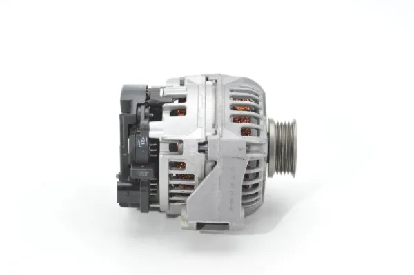 Alternador 0124225020 Bosch