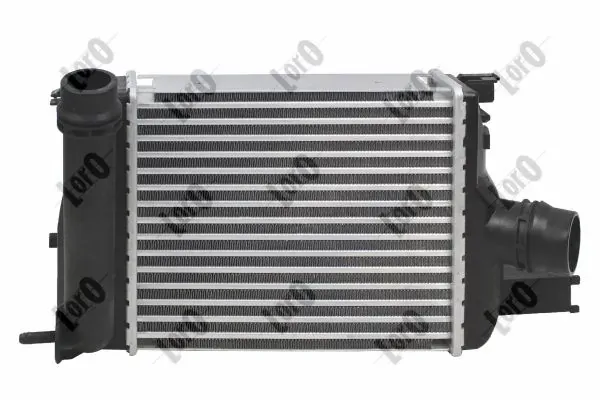 Intercooler M823113A Jdeus