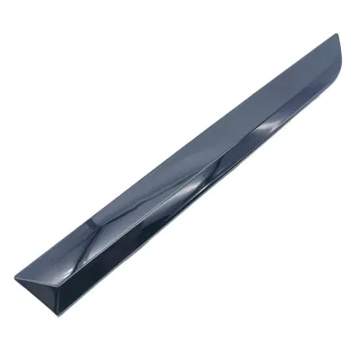 Moldura de parachoques trasero derecho BMW 51128074020
