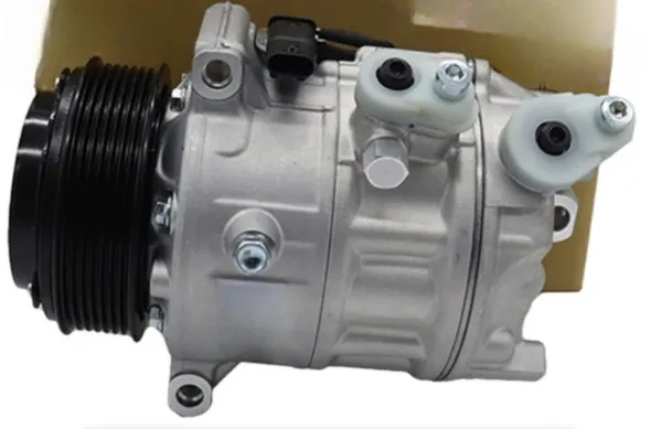Compresor de aire acondicionado 6822848 BMW