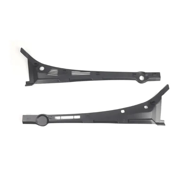 Rejilla izquierda de limpiaparabrisas 51719067163 BMW