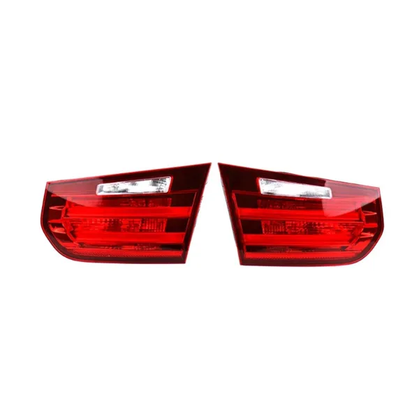 Piloto trasero exterior derecho 63217312846 BMW