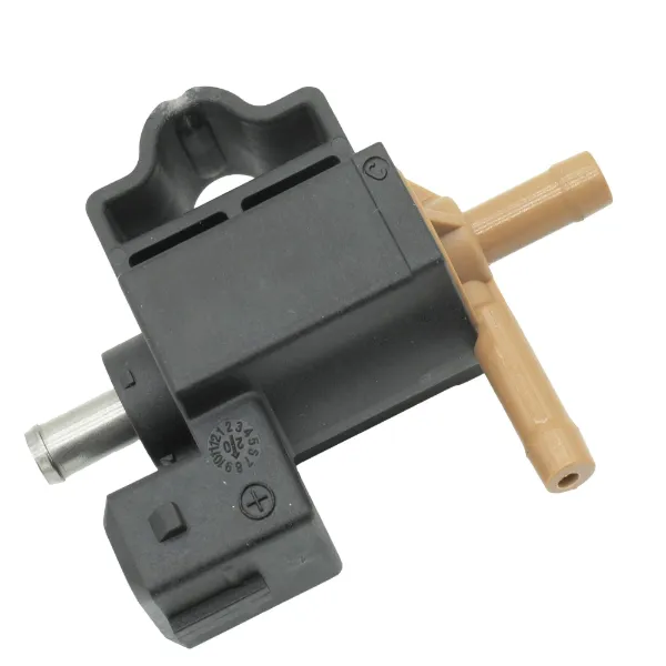 Válvula solenoide de control de presión de sobrealimentación 55573259 General Motors