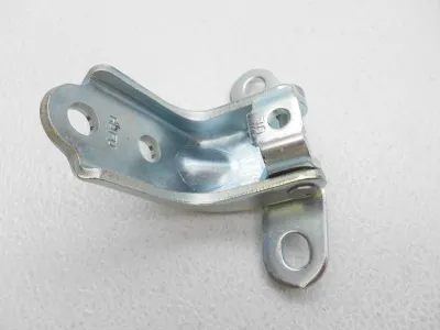 Bisagra de puerta delantera izquierda HYUNDAI 793102E000