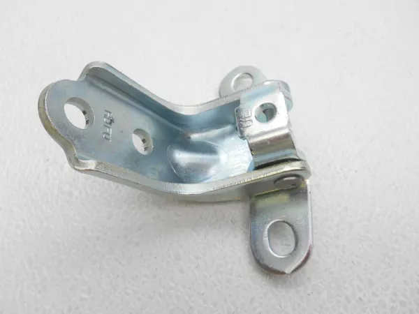 Bisagra de puerta delantera izquierda 793102E000 Hyundai/Kia