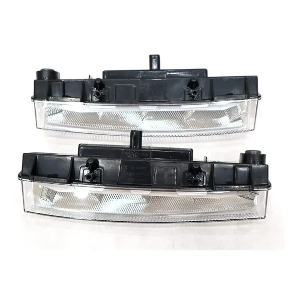 Luz diurna izquierda 0999068101 Mercedes