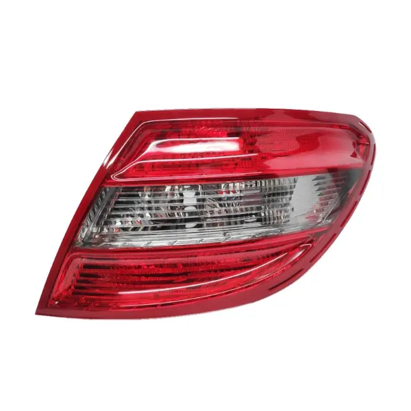 Piloto trasero derecho A2048203064 Mercedes