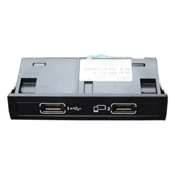 Concentrador USB A1728201600 Mercedes