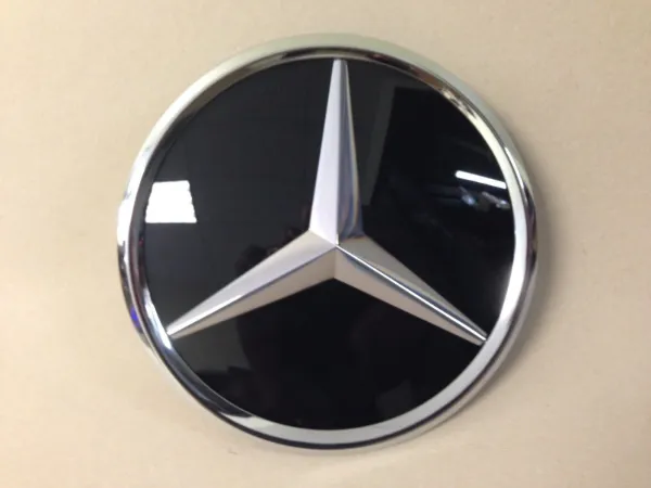 Emblema de la parrilla del radiador 1648880411 Mercedes