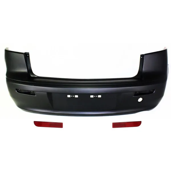 Parachoques trasero 6410B832 Mitsubishi