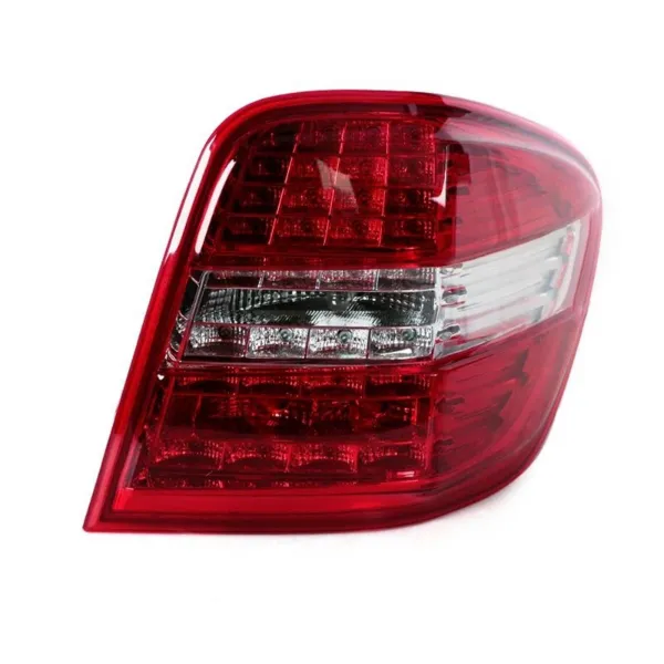 Piloto trasero izquierdo 1648202764 Mercedes