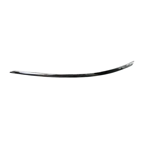 Moldura de parachoques delantera izquierda 1698851721 Mercedes