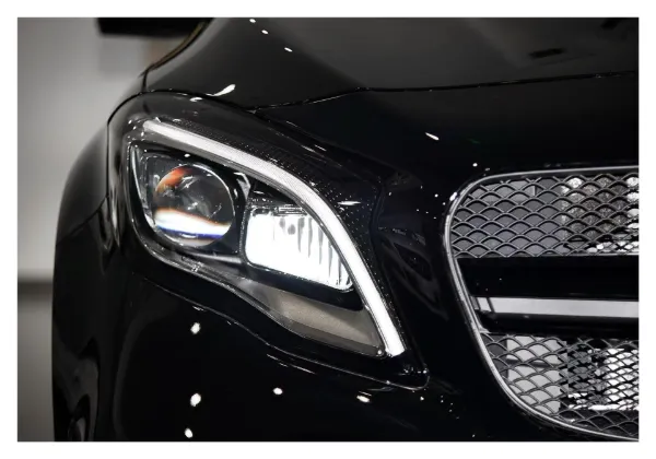 Faro derecho A1569067000 Mercedes