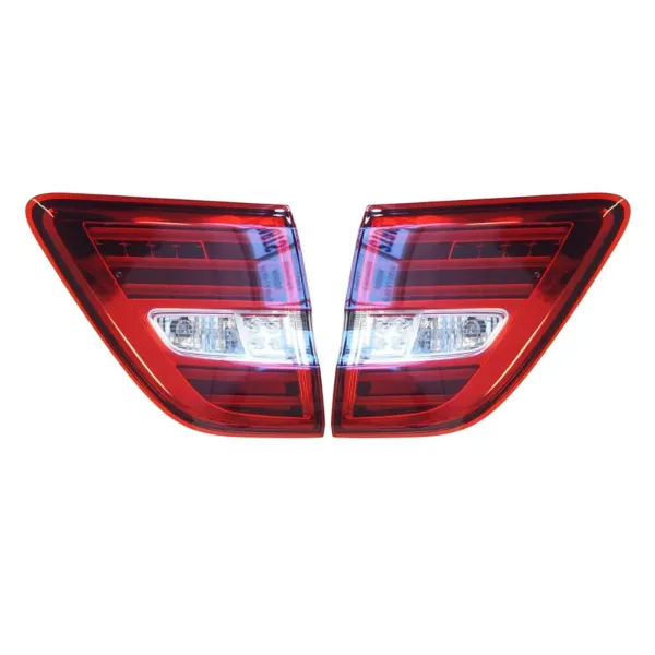 Piloto trasero exterior izquierdo A1669067501 Mercedes