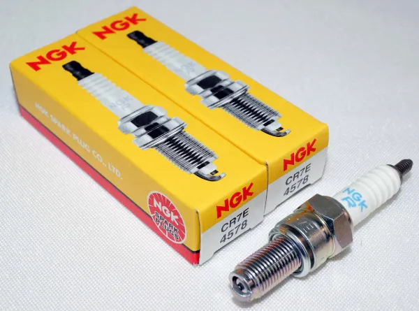 Cables de bujías 818 NGK