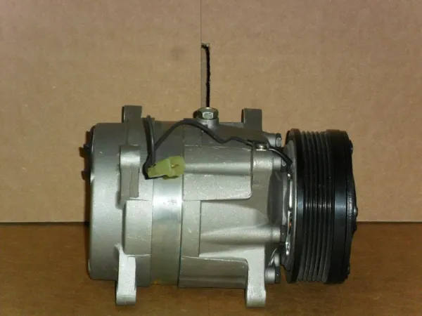Compresor de aire acondicionado 6453GF Peugeot/Citroen