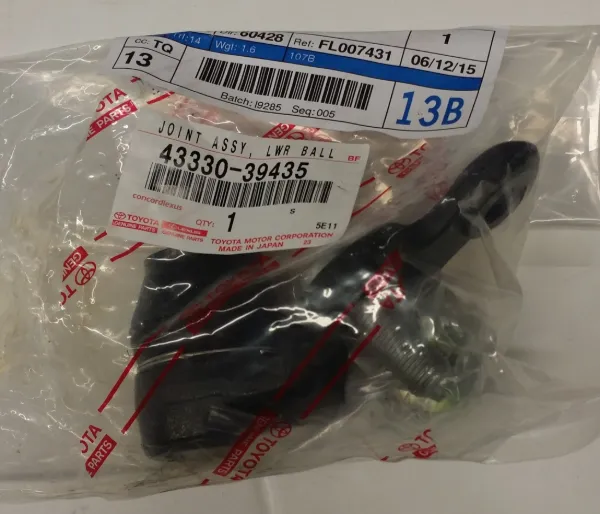 Rótula inferior de suspensión 4333039435 Toyota