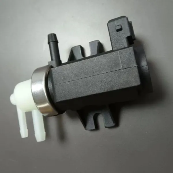 Válvula solenoide de control de presión de sobrealimentación 1H0906627A VAG