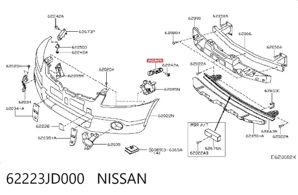 Soporte de parachoques delantero izquierdo 62223JD000 Nissan/Infiniti