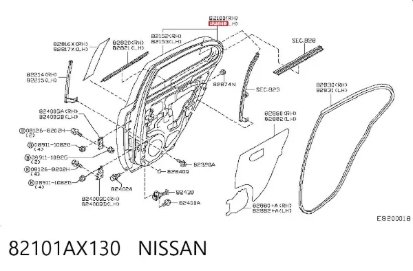 Puerta trasera izquierda 82101AX130 Nissan/Infiniti