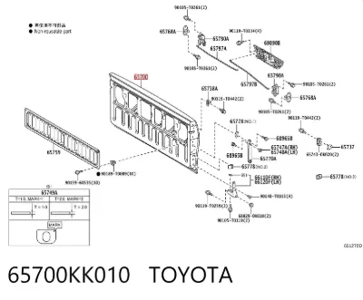 Puerta trasera TOYOTA 65700KK010