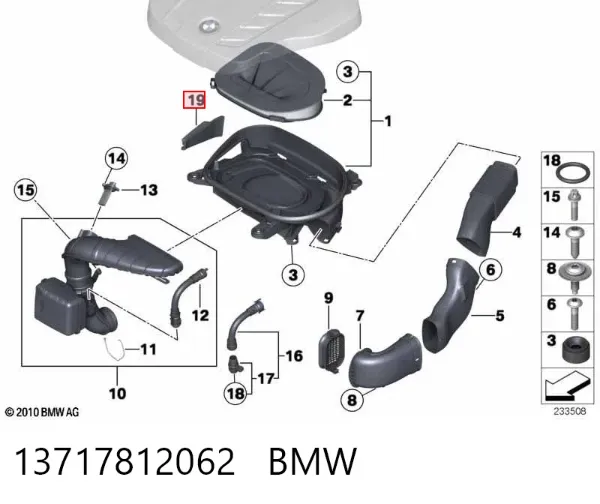 Conducto de aire, salida del filtro de aire 13717812062 BMW