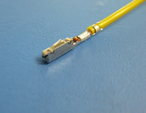 Terminal del cable 000979009E VAG