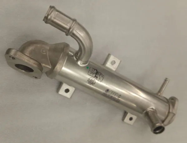 Enfriador de recirculación de gases de escape EGR 038131513G VAG