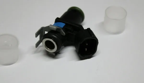 Inyector 03C906031A VAG