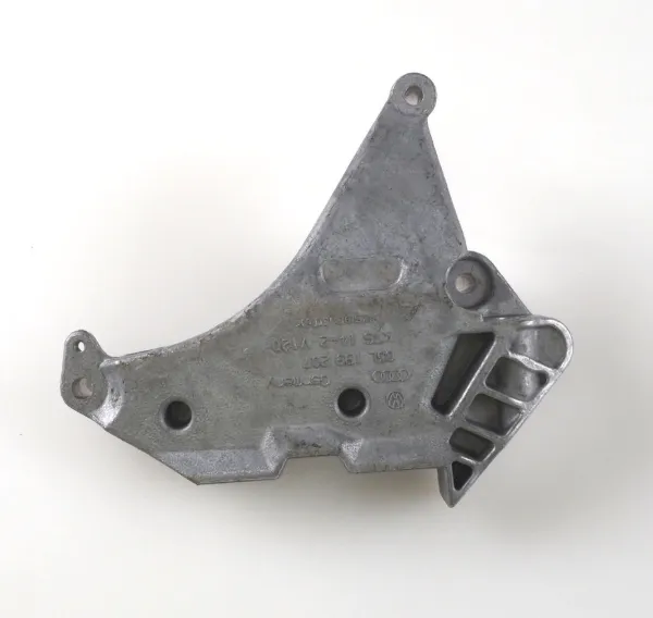 Soporte derecho del motor 03L199207 VAG