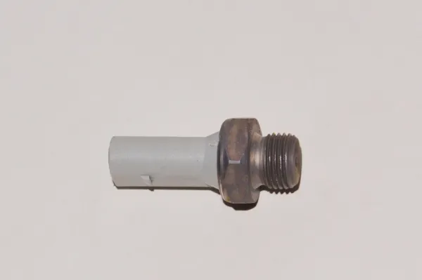 Sensor de presión de aceite 047919081B VAG