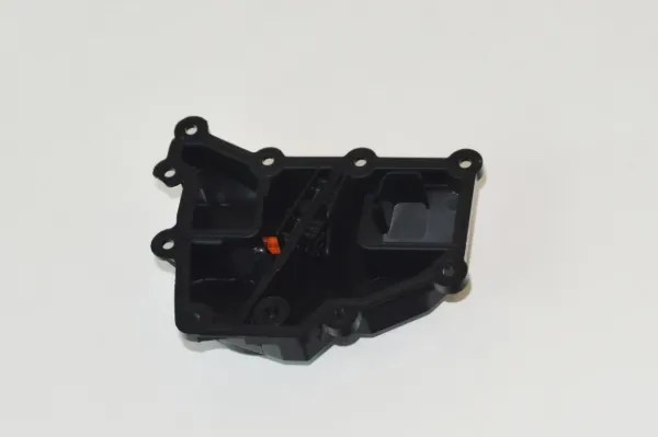Separador de aceite del sistema de ventilación del cárter 04E103464AN VAG