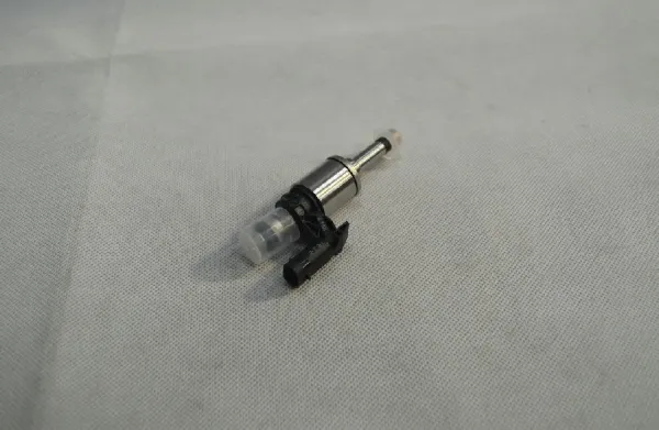 Inyector 04E906036AF VAG