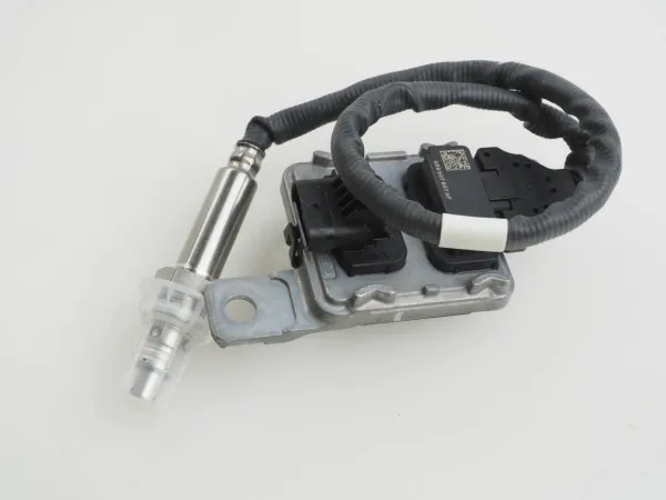 Sensor de óxidos de nitrógeno NOx trasero 059907807AF VAG