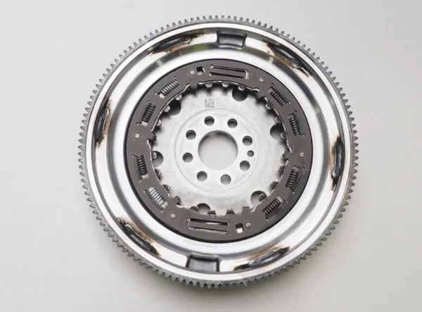 Volante motor 05L105266H VAG