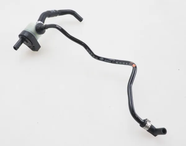 Tubo de ventilación del cárter 06E103207AR VAG