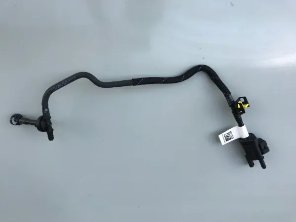 Válvula de ventilación de gases del tanque de combustible 06M133240BP VAG