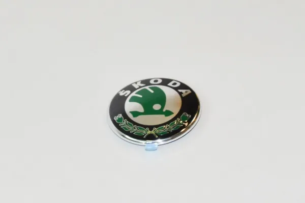 Emblema de la parrilla del radiador 1U0853621CMEL VAG
