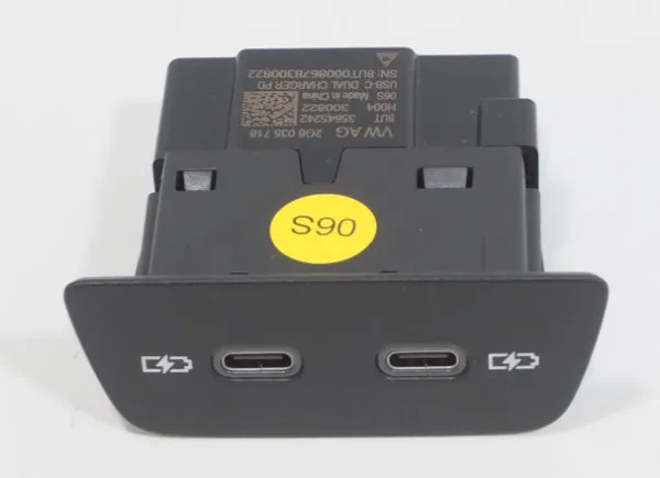Concentrador USB 2G6035718 VAG