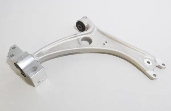Brazo inferior izquierdo/derecho de suspensión delantera 3C0407151H VAG