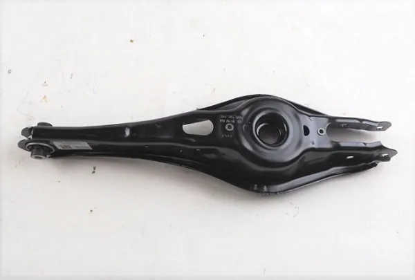 Brazo inferior trasero izquierdo/derecho 3Q0505311G VAG