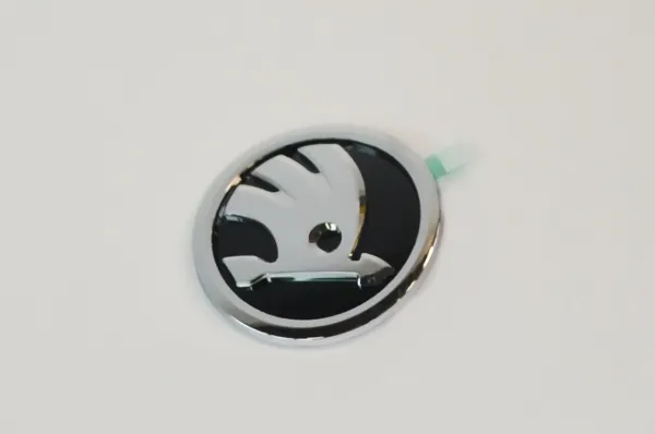 Emblema de la parrilla del radiador 3V0853621AFOD VAG