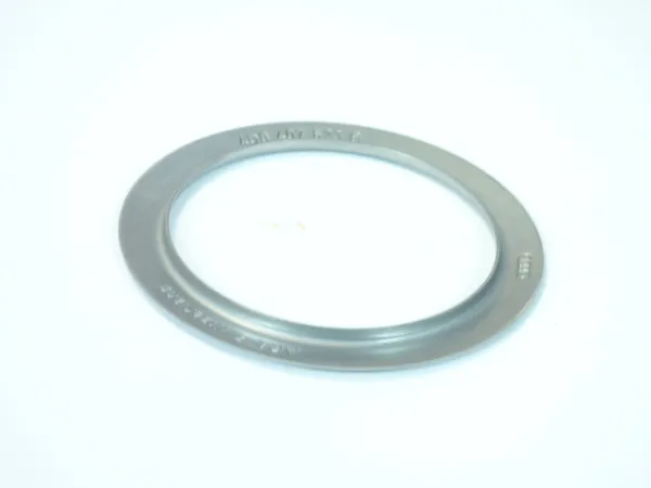 Buje de rueda delantero 4D0407623B VAG