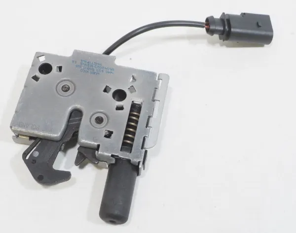 Cerradura de capó 4M0823509C VAG