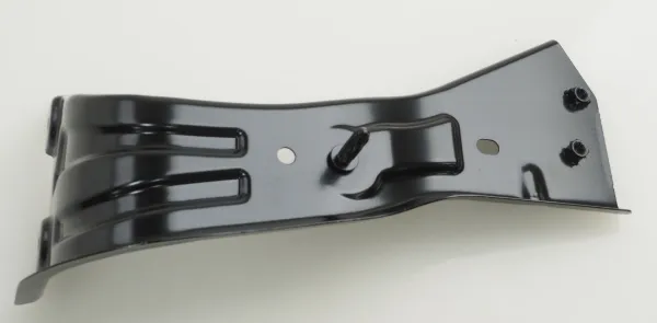 Soporte delantero izquierdo para aleta delantera 561821135D VAG